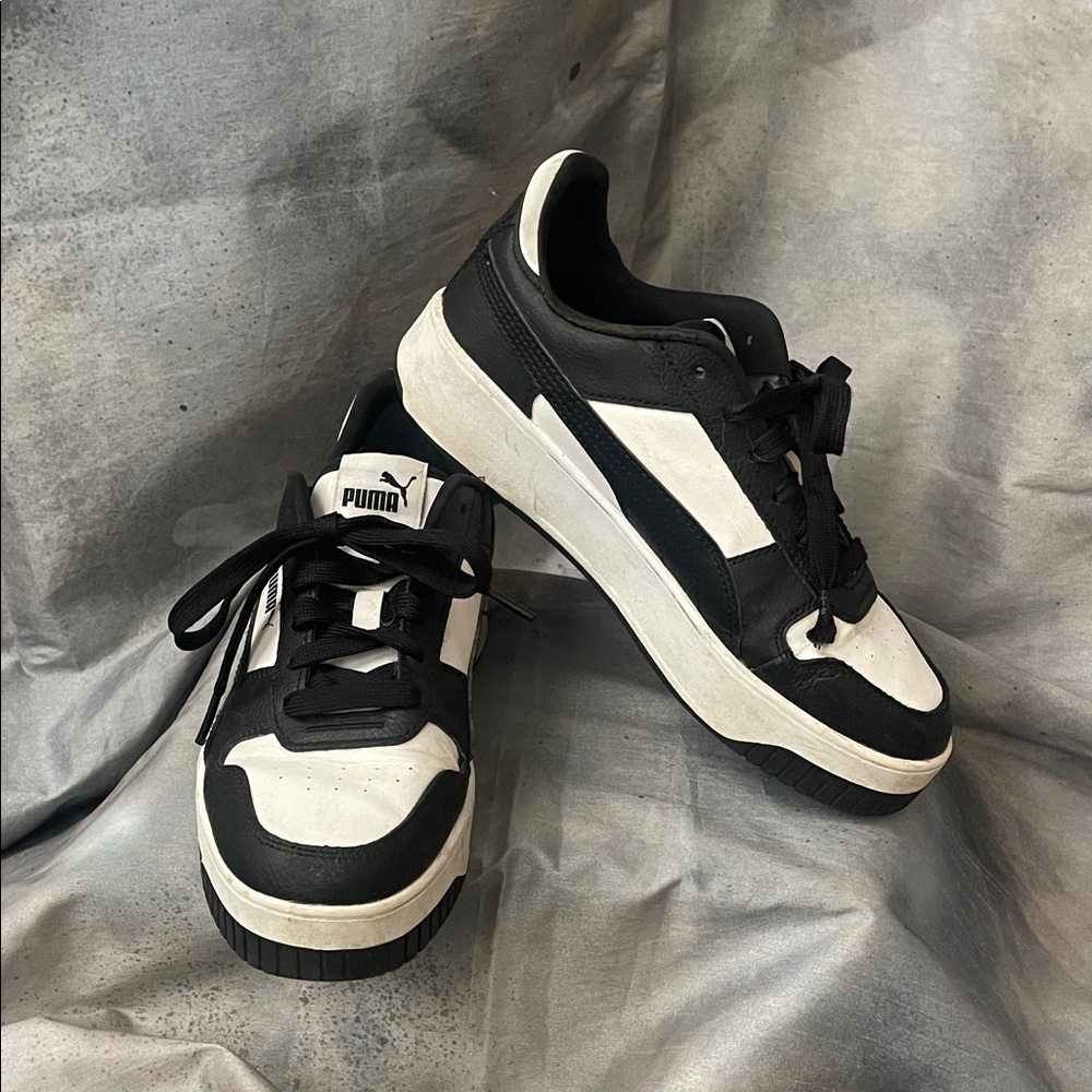 Puma Women’s Black/White Low-Top Sneakers